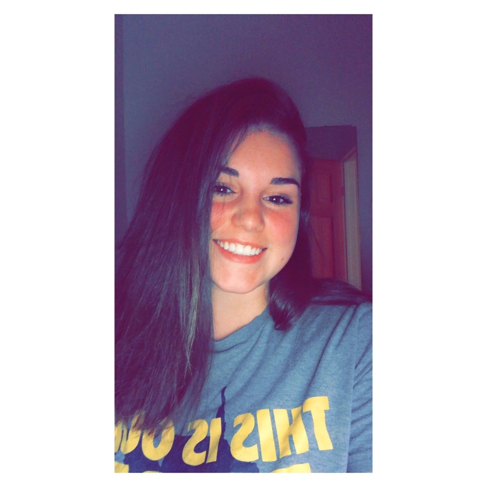 Meet your Posher, Julia